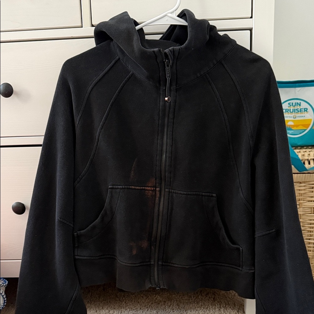 LULULEMON BLACK SCUBA